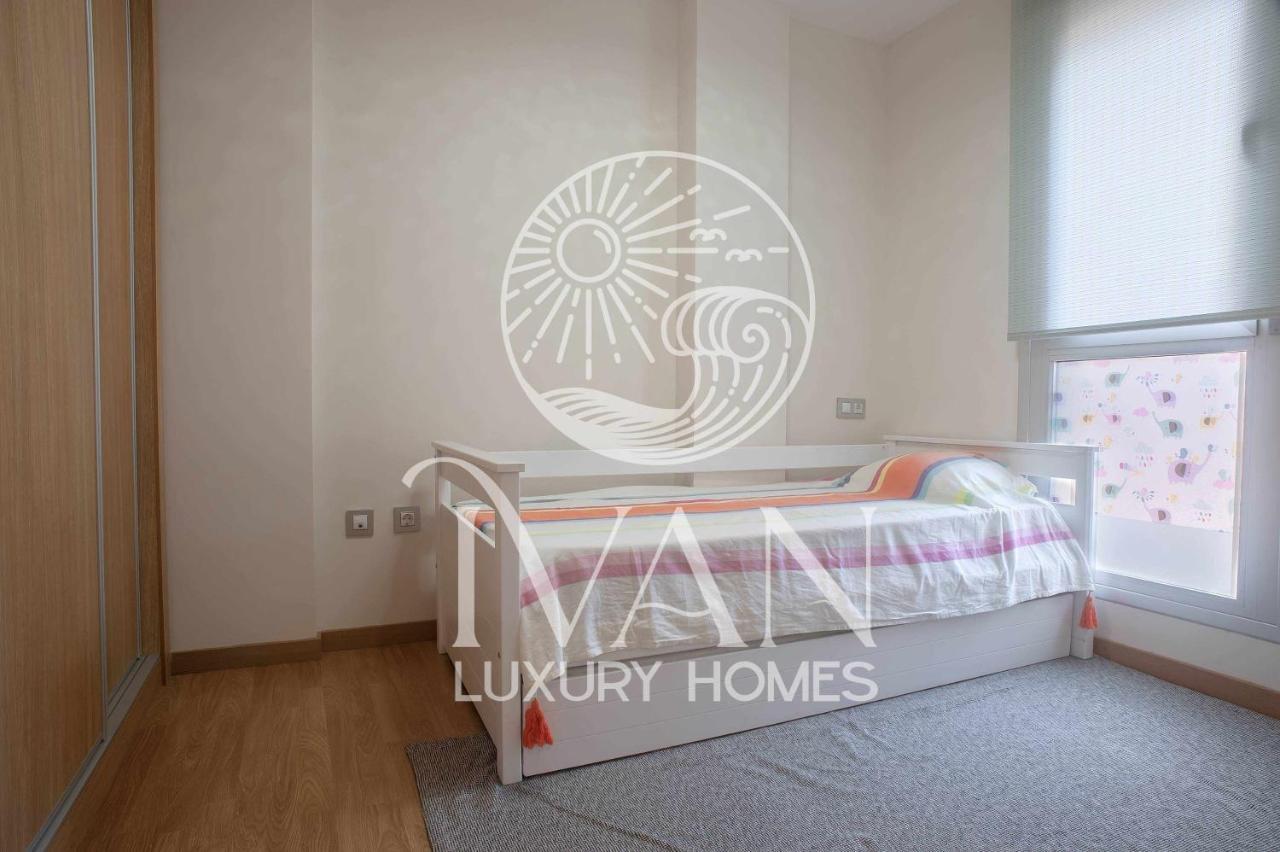 Casa Oromar Ivan Luxury Homes Chalet Adosado أوروبيسا ذيل مار المظهر الخارجي الصورة