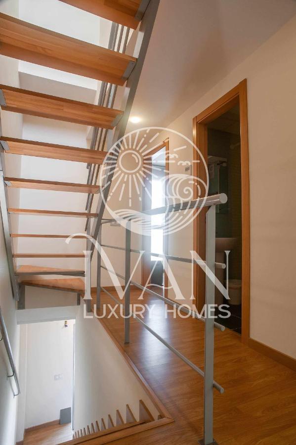 Casa Oromar Ivan Luxury Homes Chalet Adosado أوروبيسا ذيل مار المظهر الخارجي الصورة